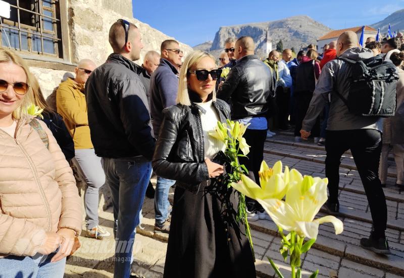 VIDEO | Skokom u Neretvu obilježena godišnjica rušenja Starog mosta